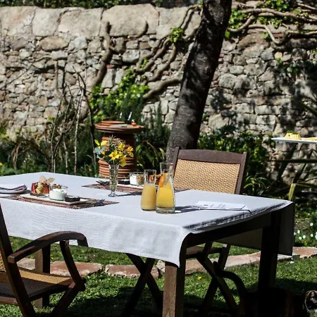 La D'hotes Bed & Breakfast