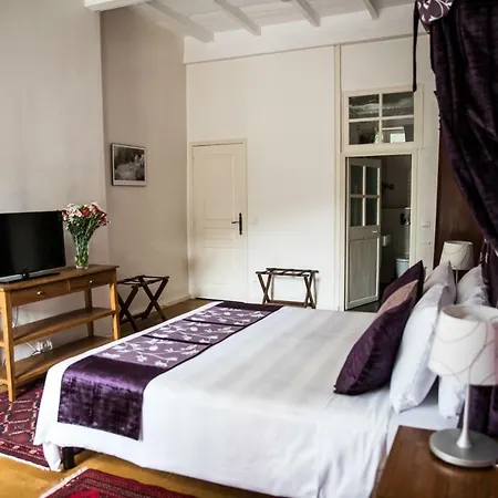 La D'hotes Bed & Breakfast